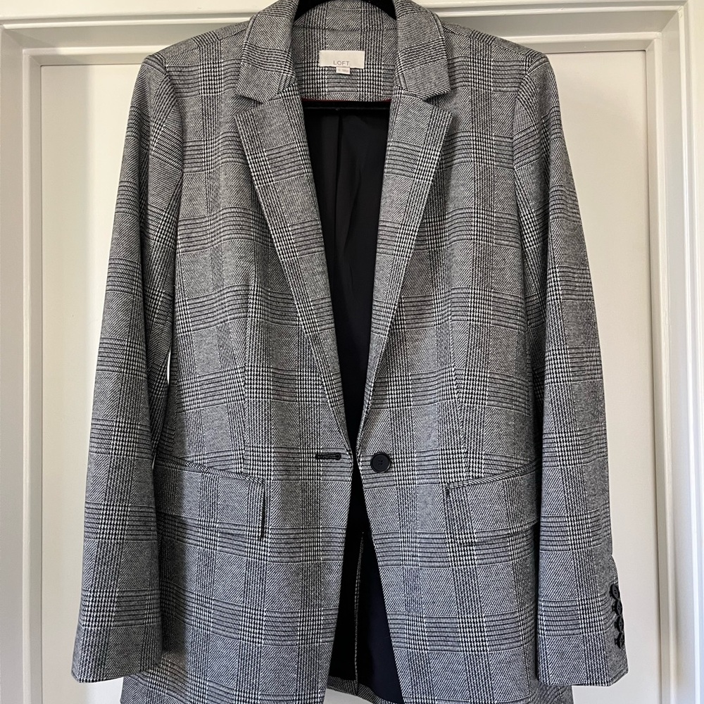 NEW WITHOUT TAGS Glen plaid blazer